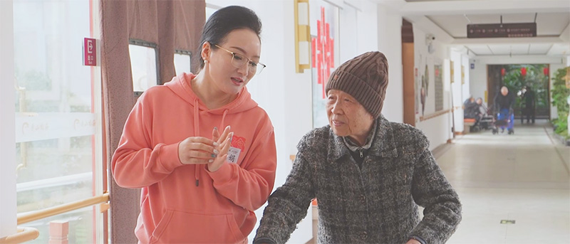 寿山福海集团与九京商学院携手成功举办公益研学活动——校企联动共筑公益养老新图景